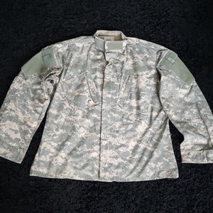 Men's Authentic Digital Camo Army Jacket-M